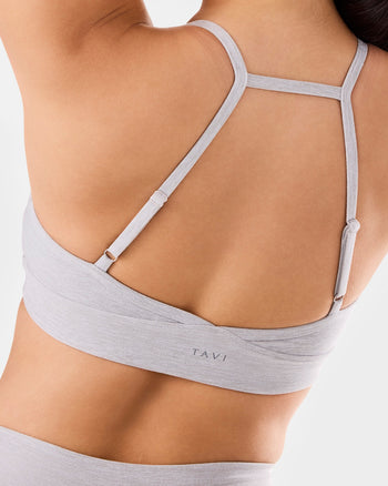 TaviCloud Adjustable Studio Bra | Sports Bras | Tavi – ToeSox | Tavi | Vooray