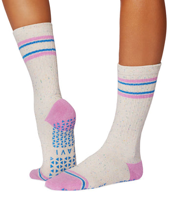 Kai Grip Socks | Socks > Grip | Tavi – ToeSox | Tavi | Vooray