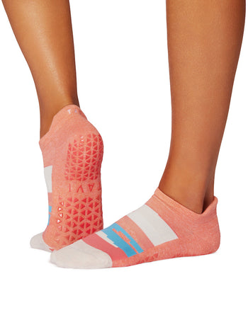 Savvy Grip Socks | Socks > Grip | Tavi – ToeSox | Tavi | Vooray